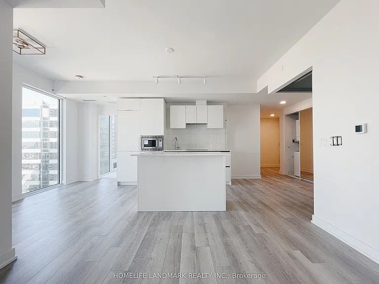 238 Simcoe St #2009 — Photo 1