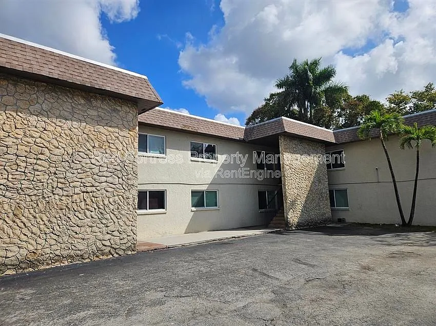 4331 Glenwood Ave #7
