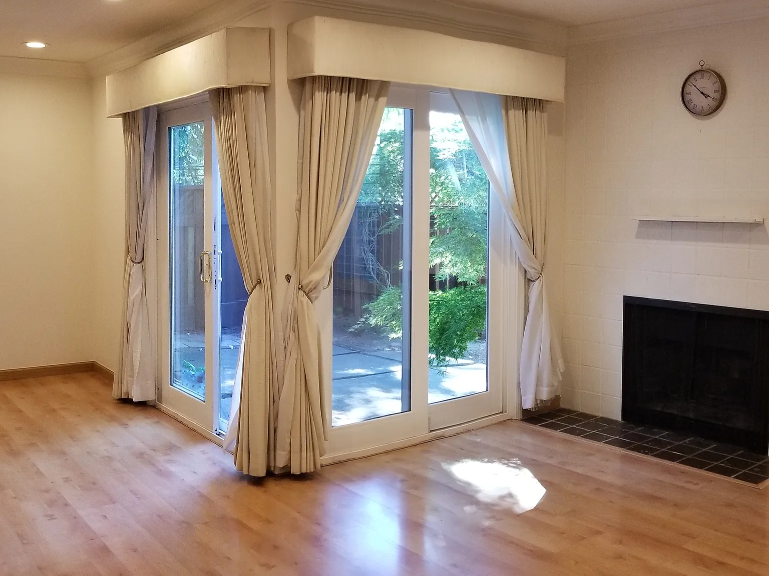 301 Garden Creek Pl — Photo 4