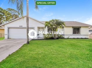 18359 Hawthorne Rd, Fort Myers, FL 33967