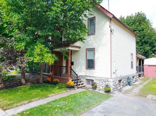 143 Arthur St W, Ottawa, ON K1R 7C1
