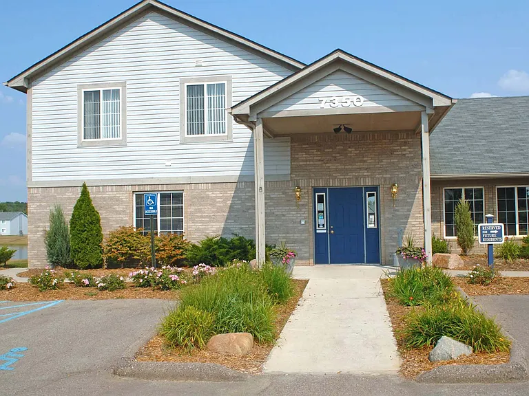 Leasing Office