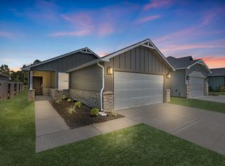 18737 Loom Dr, Conroe, TX 77306