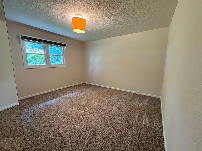 1701 Tower Rd — Photo 31
