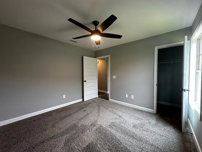 103 Brandi Ave — Photo 16