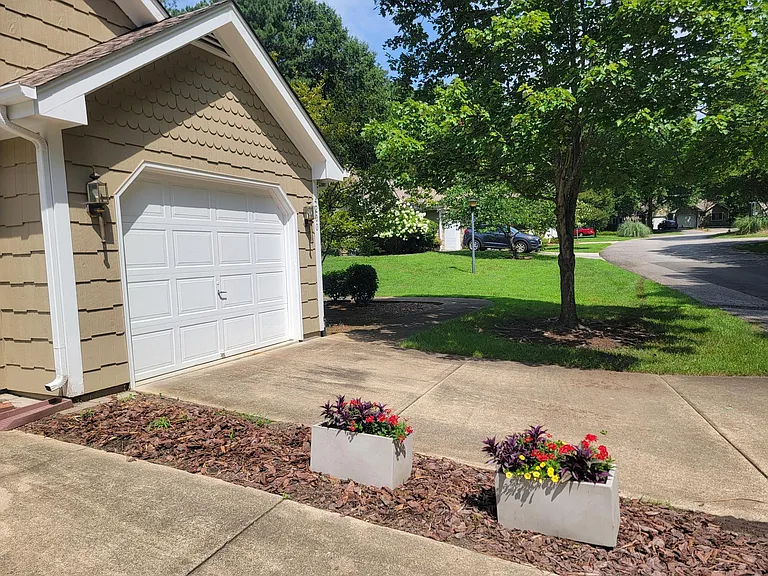 4200 Pin Oak Dr — Photo 29
