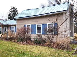 1312 E Victor Rd, Victor, NY 14564
