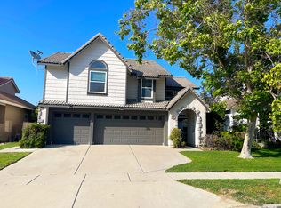 2985 Amber Dr, Corona, CA 92882