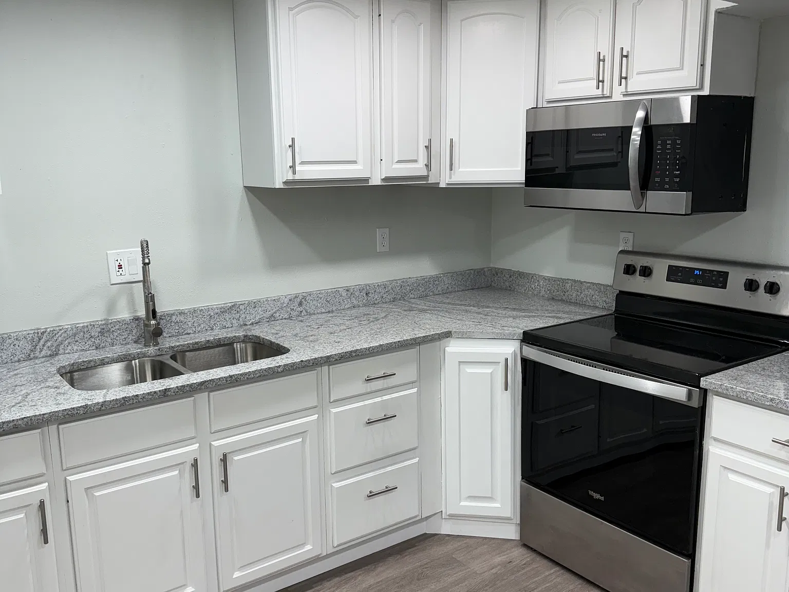 W Harrisonwood Dr, West Valley — Photo 3