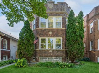 6625 N Artesian Ave, Chicago, IL