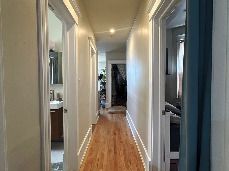 2533 W Cortez St #3 — Photo 8