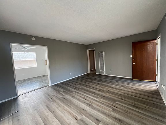 3rd image of 2302 S Gaffey St APT 3