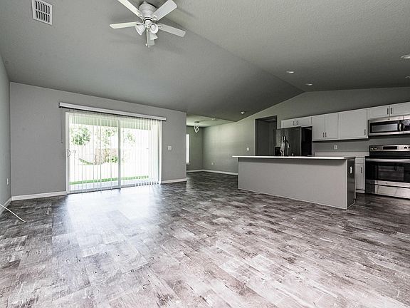 5th image of 2313 Silver Palm Dr