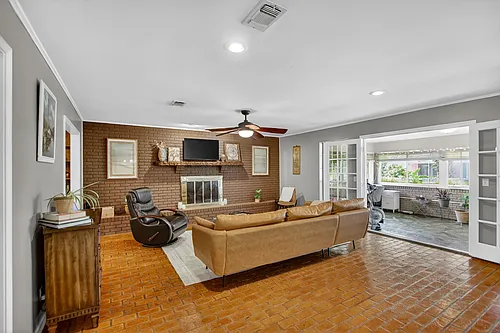 6627 Golf Club Dr Photo 1 6627 Golf Club Dr Photo 1