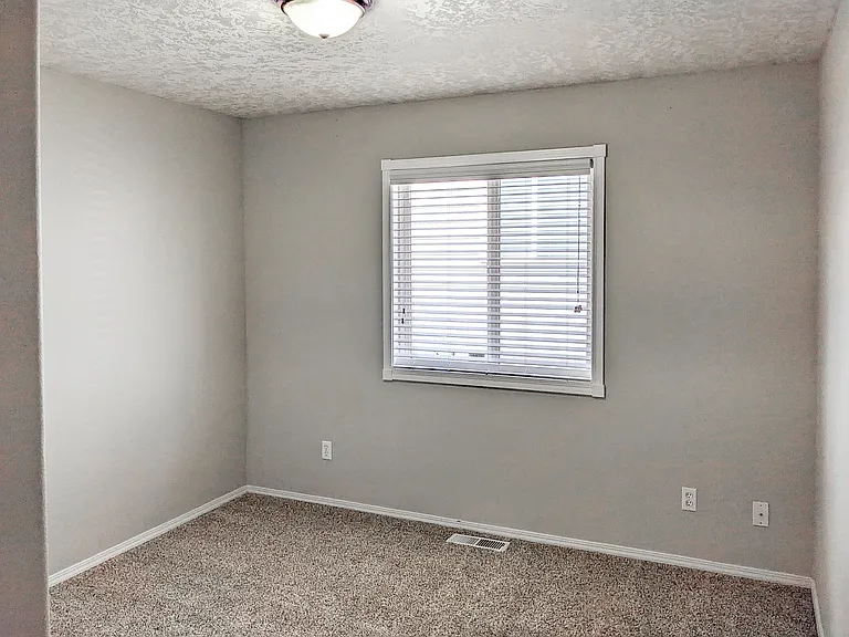 5500 Doogan Ct SE — Photo 18