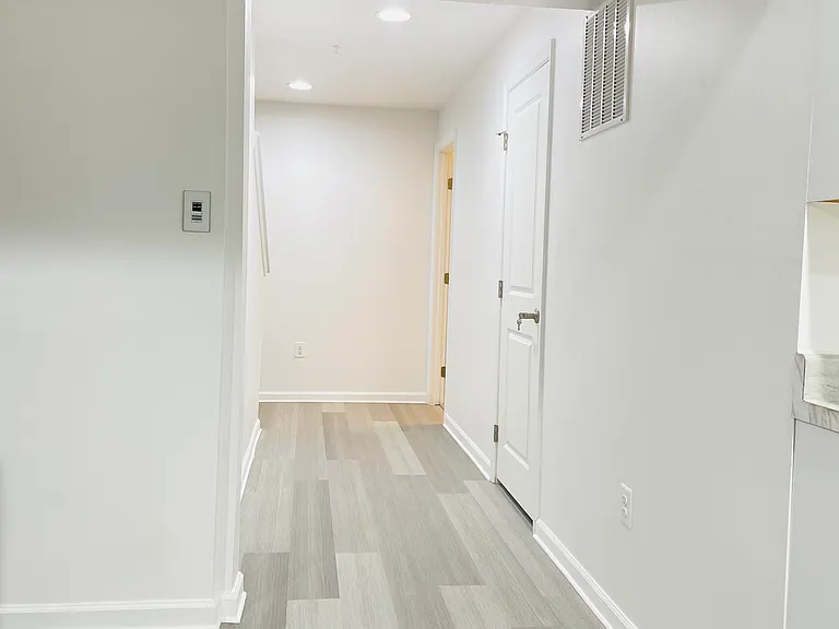 7520 Arundel Woods Dr #BASEMENT LEVEL — Photo 15