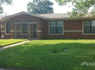 2620 E Elm St, Laredo, TX 78043