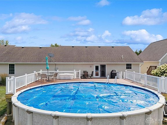 5th image of 1079 Ventura Dr