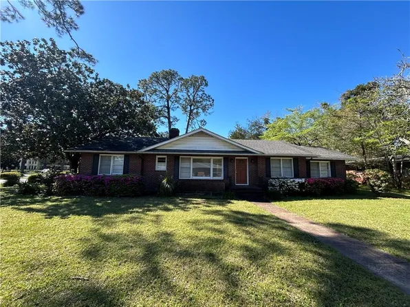 3038 Sherwood Dr, Brunswick, GA 31520