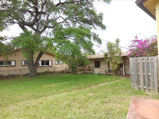 2nd image of 640 SW 2nd St
