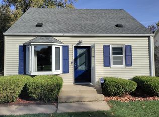 1505 5th St NE, Rochester, MN 55906