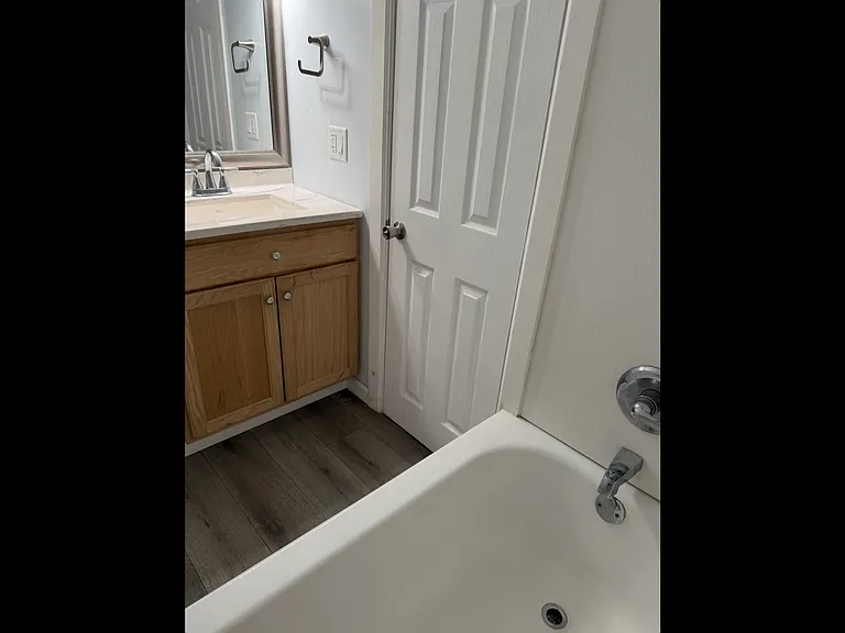 800 Denton Blvd NW #8 — Photo 7