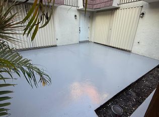 7519 Courtyard Run E, Boca Raton, FL 33433