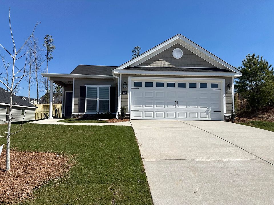 1st image of 909 Holbrook Drive