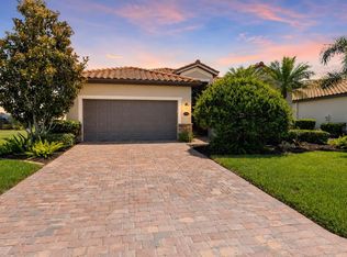 6907 Quiet Creek Dr, Bradenton, FL 34212