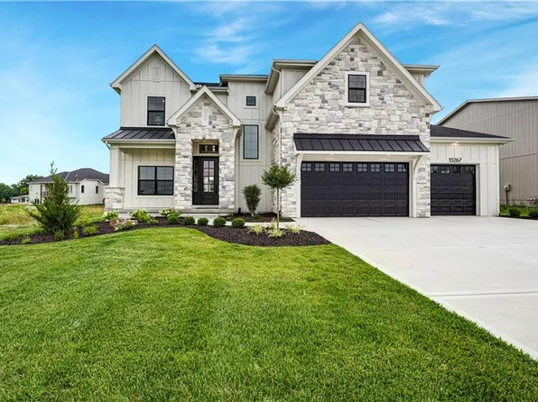 15267 W 161st Ter, Olathe, KS 66062