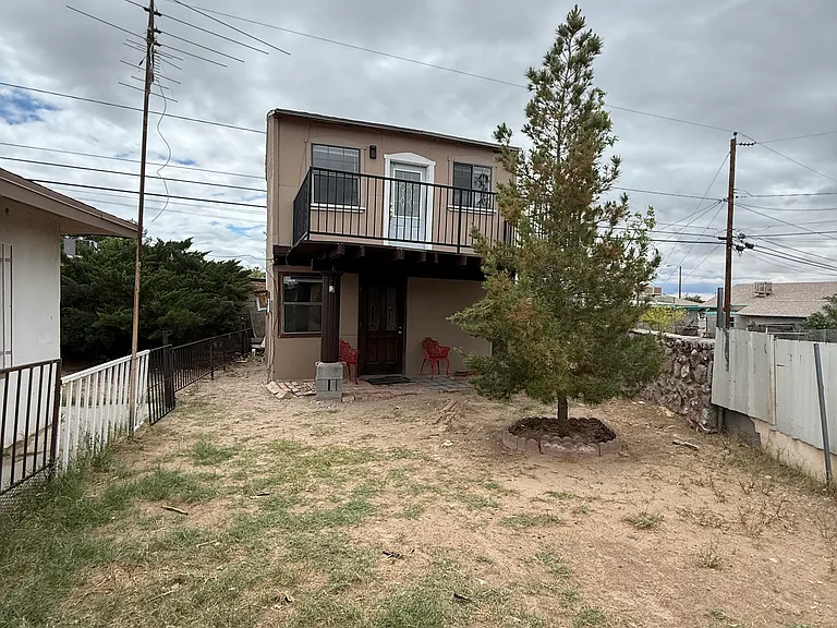 Lakewood Rd — Photo 1