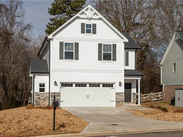 2125 Hogan Point Dr #1018, Winston Salem, NC 27127