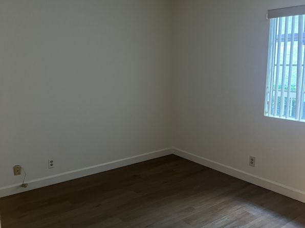 1160 Justin Ave APT 2