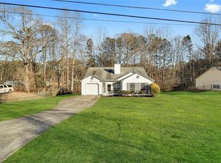 7372 Skylane Dr, Riverdale, GA 30296
