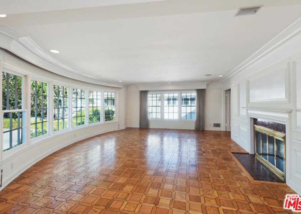 2nd image of 2208 Duxbury Cir