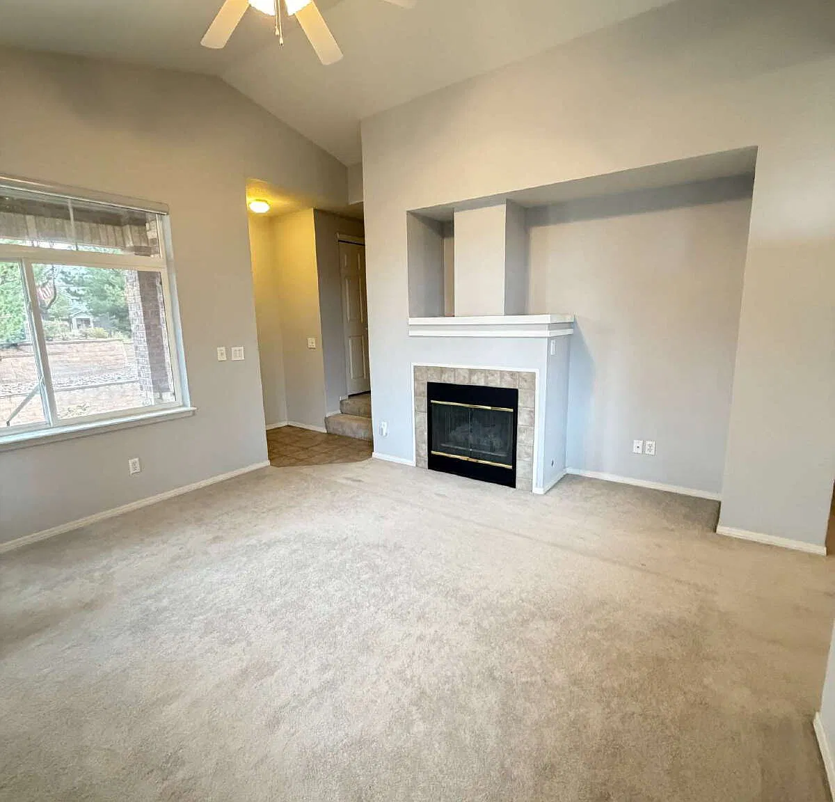 3 bed, 2.5 bath, 1629 sqft, $2,800 — Photo 4