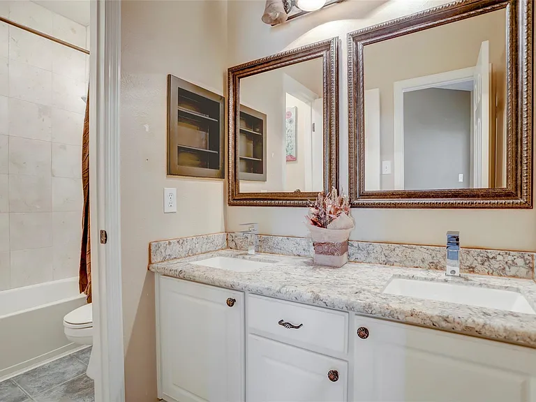 124 S Brooksedge Cir — Photo 24