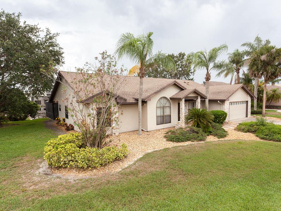 1st image of 2150 Sykes Creek Dr