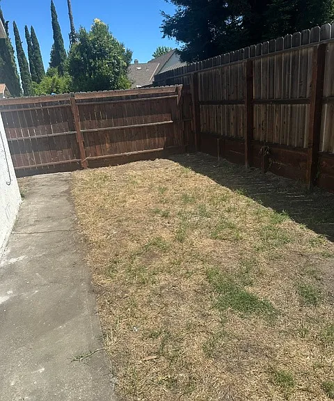 8246 Tarbat St — Photo 20