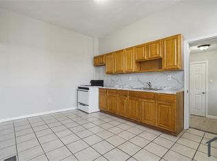 112 W Tabor Rd APT 1, Philadelphia, PA 19120