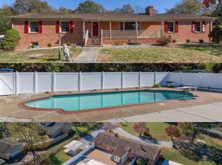 519 McCarty Rd, Fredericksburg, VA 22405