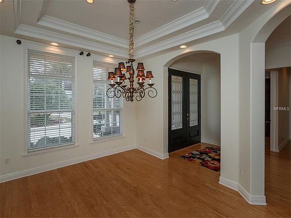3rd image of 2395 Lafayette Ave
