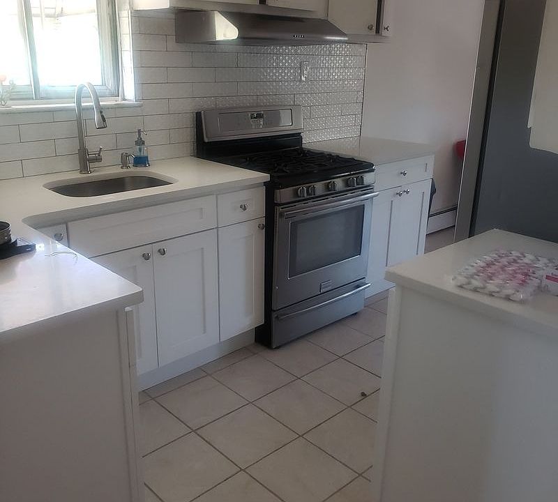 1st image of 21-05 42nd St #1