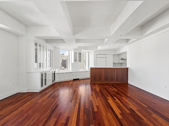3rd image of 225 Lafayette St APT 10B