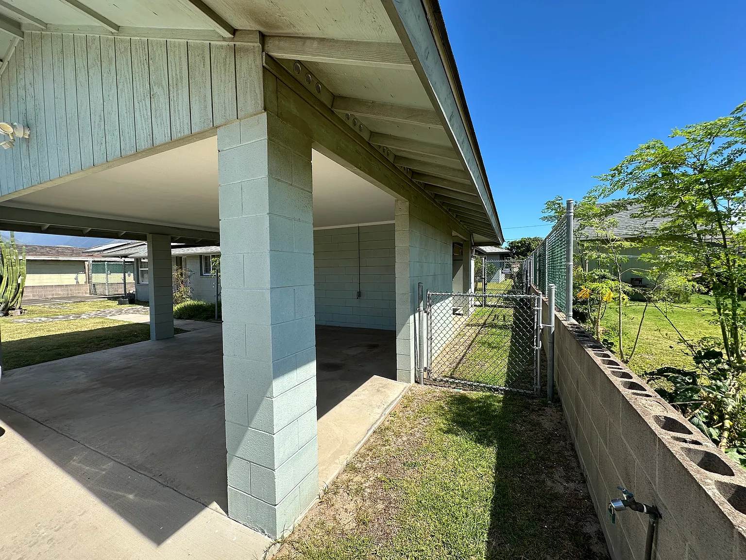 3 bed, 1096 sqft, $3,500 — Photo 3