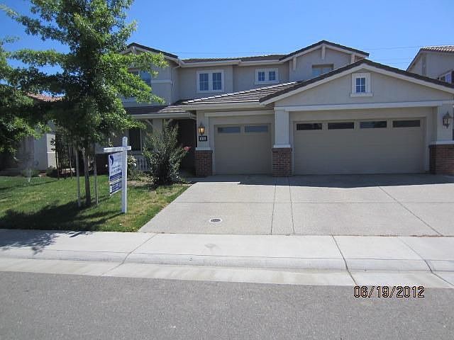 1st image of 1115 Lawrence Ln