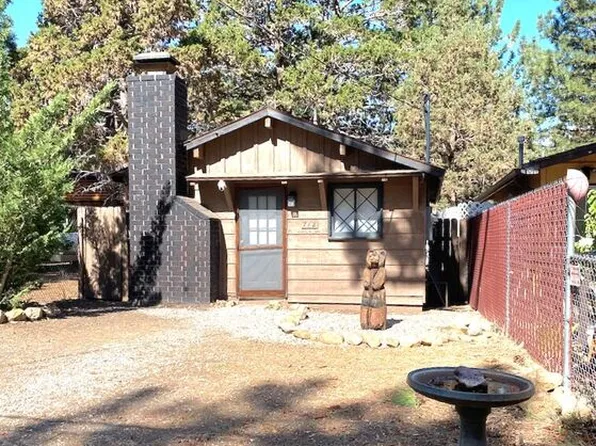 712 San Bernardino Ave, Sugarloaf, CA 92386