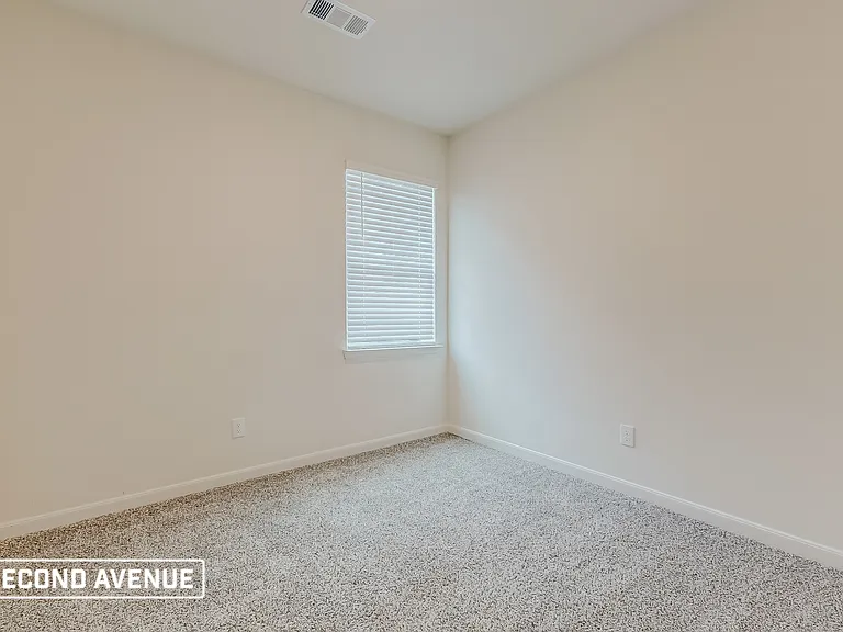 1421 Palamedes Dr — Photo 12