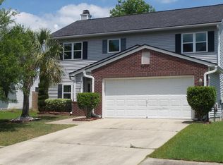 8050 Long Shadow Ln, North Charleston, SC 29406