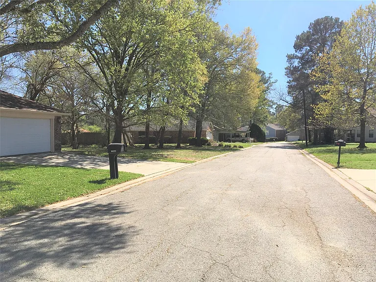 12944 Orion Ct — Photo 6